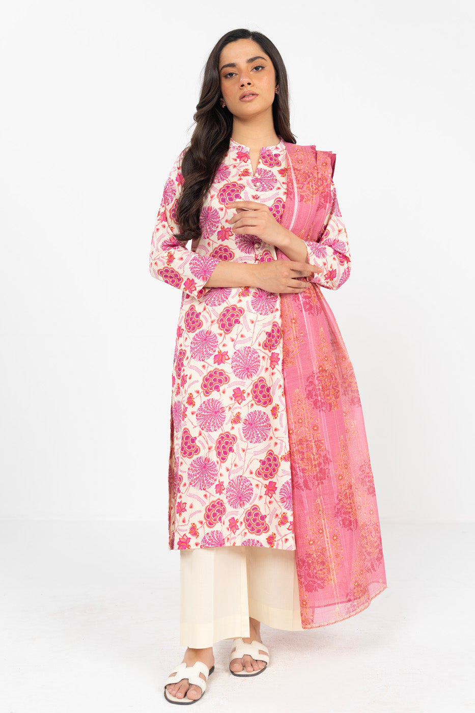 Alkaram Embroidered Lawn 3pc Unstitched